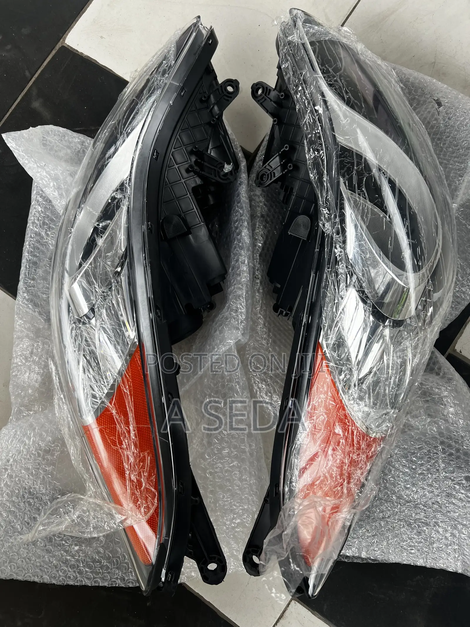 Hyundai eLANTRA Headlights 2011 2012 2013 2014 2015