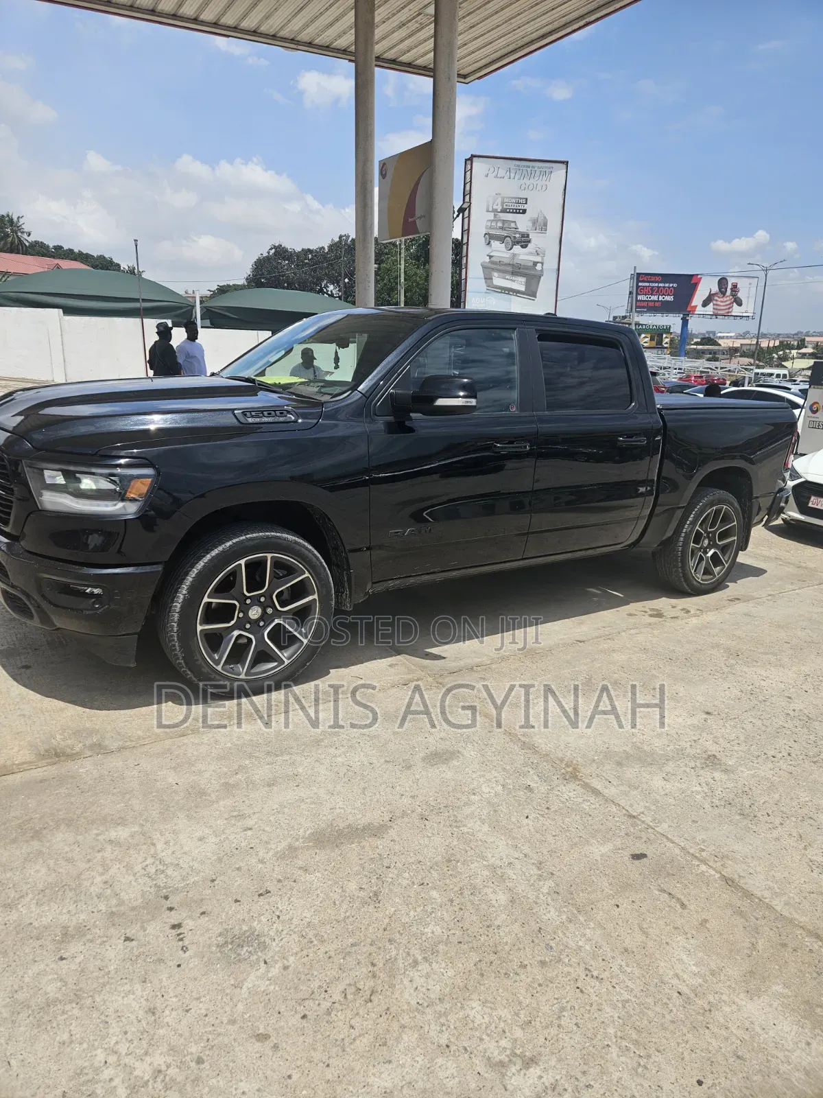 RAM 2500 Limited Longhorn Crew Cab 4WD SB 2023 Black