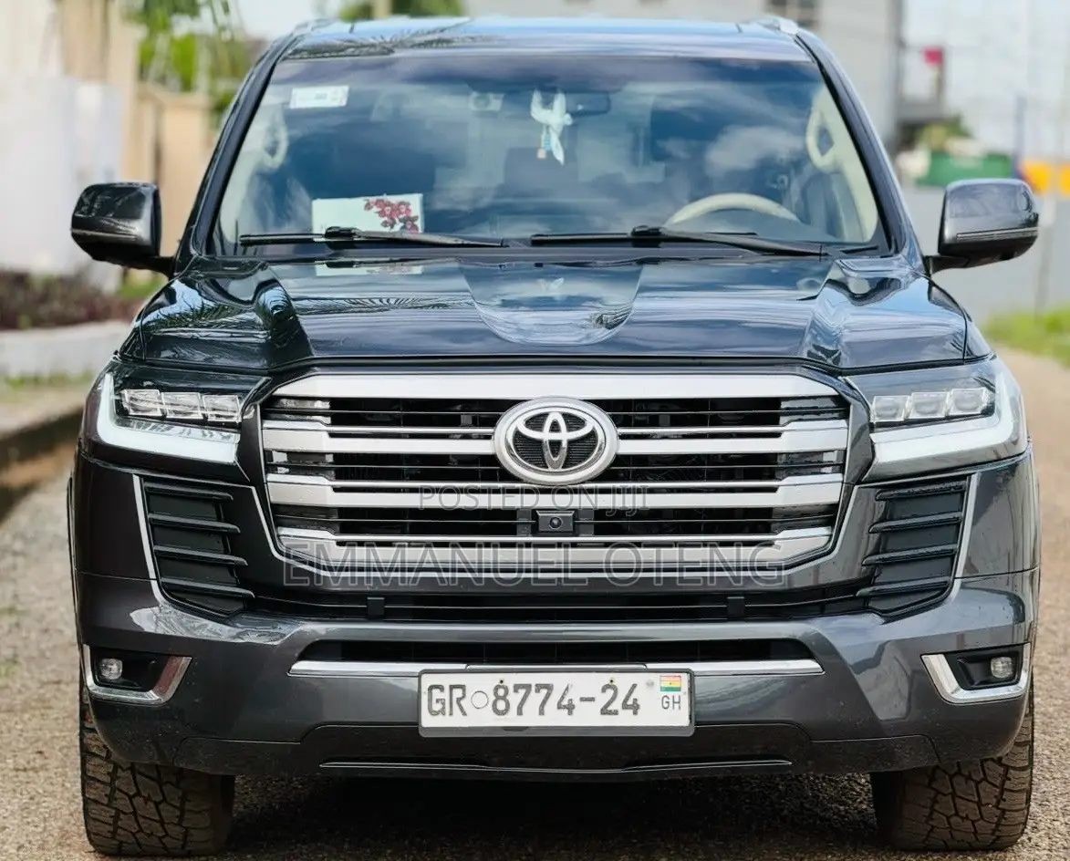 Toyota Land Cruiser 2023 Gray