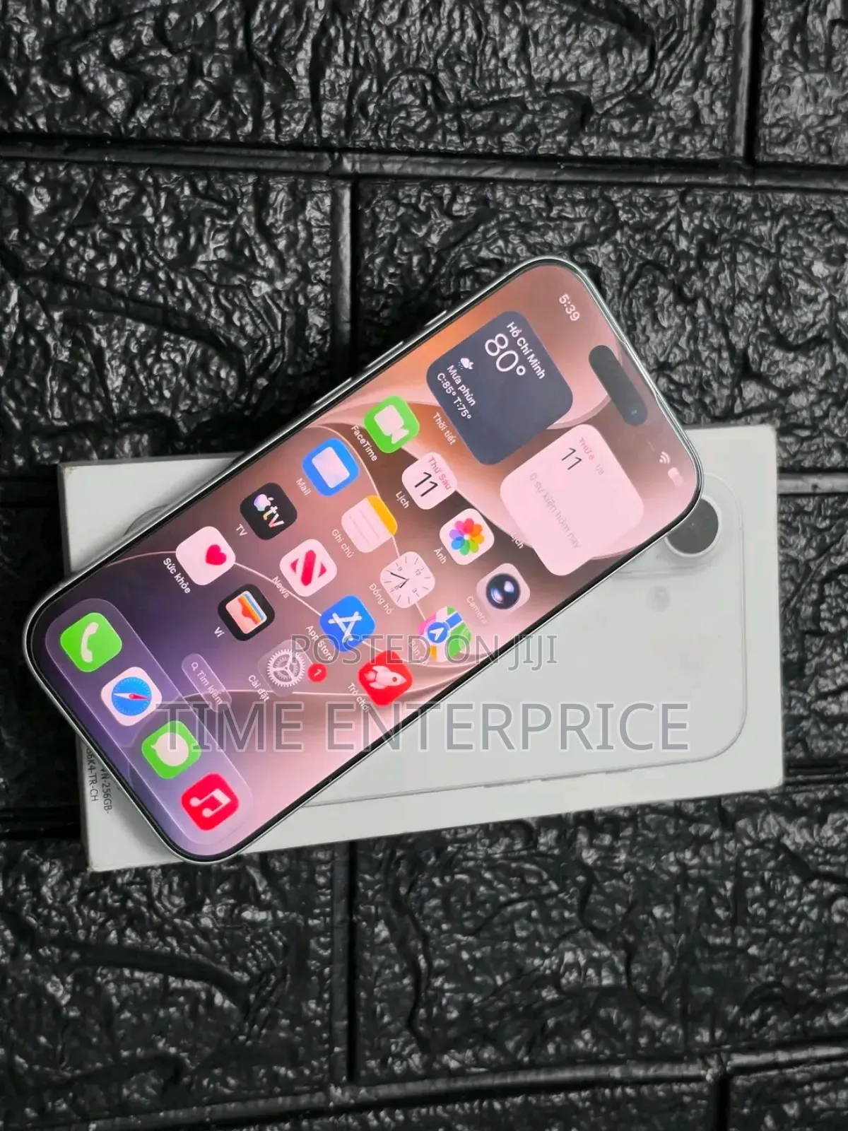 New Apple iPhone 17 512 GB White