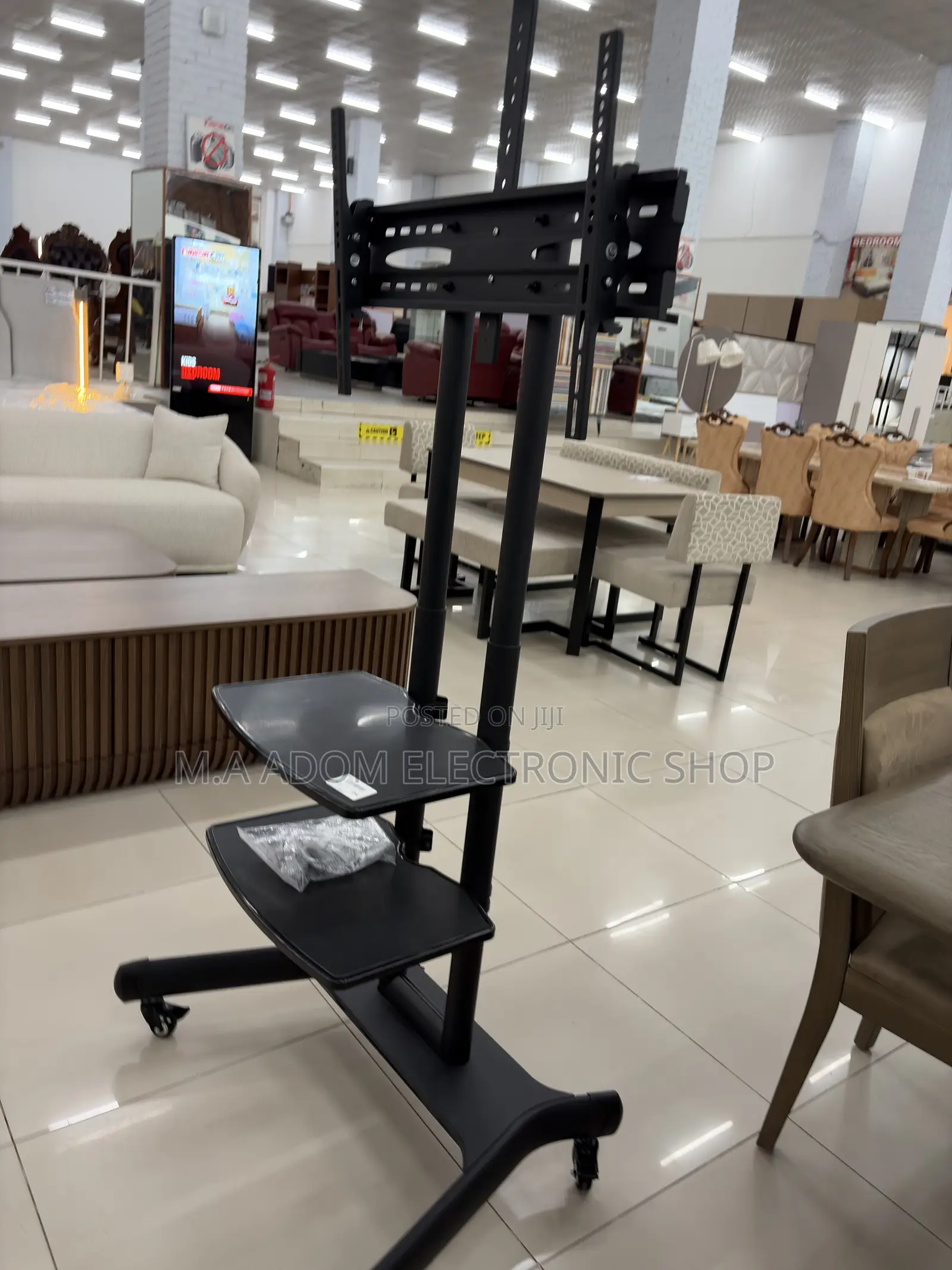 Heavy Duty Trolley for Big Screen TV 32”75”