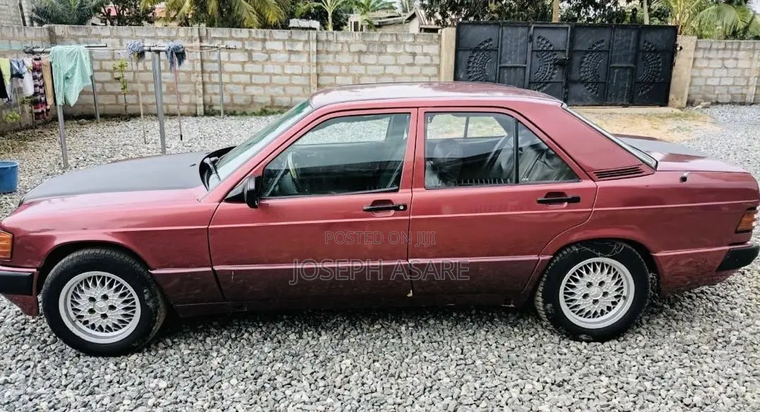 Mercedes-Benz 190 1993