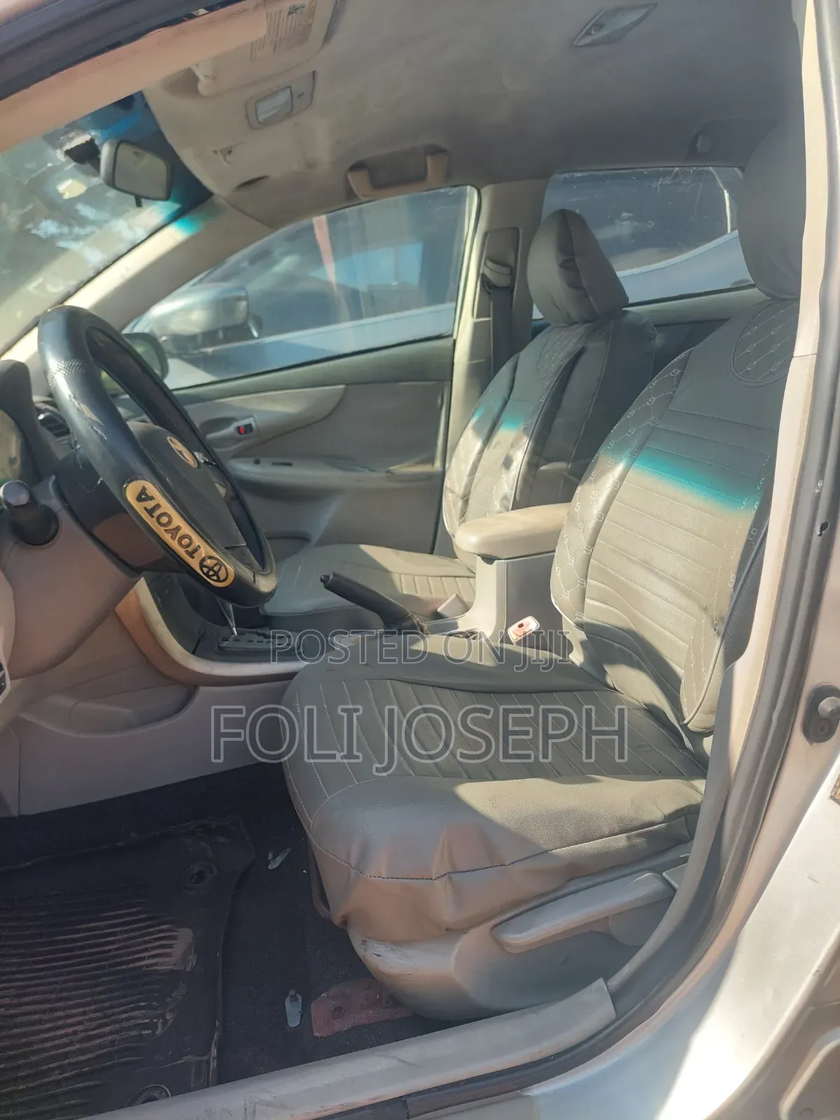 Toyota Corolla 2010 Silver