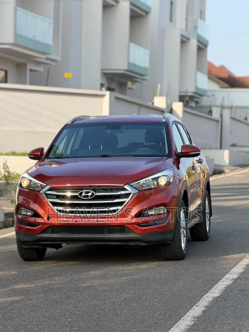 Hyundai Tucson 2016 Red
