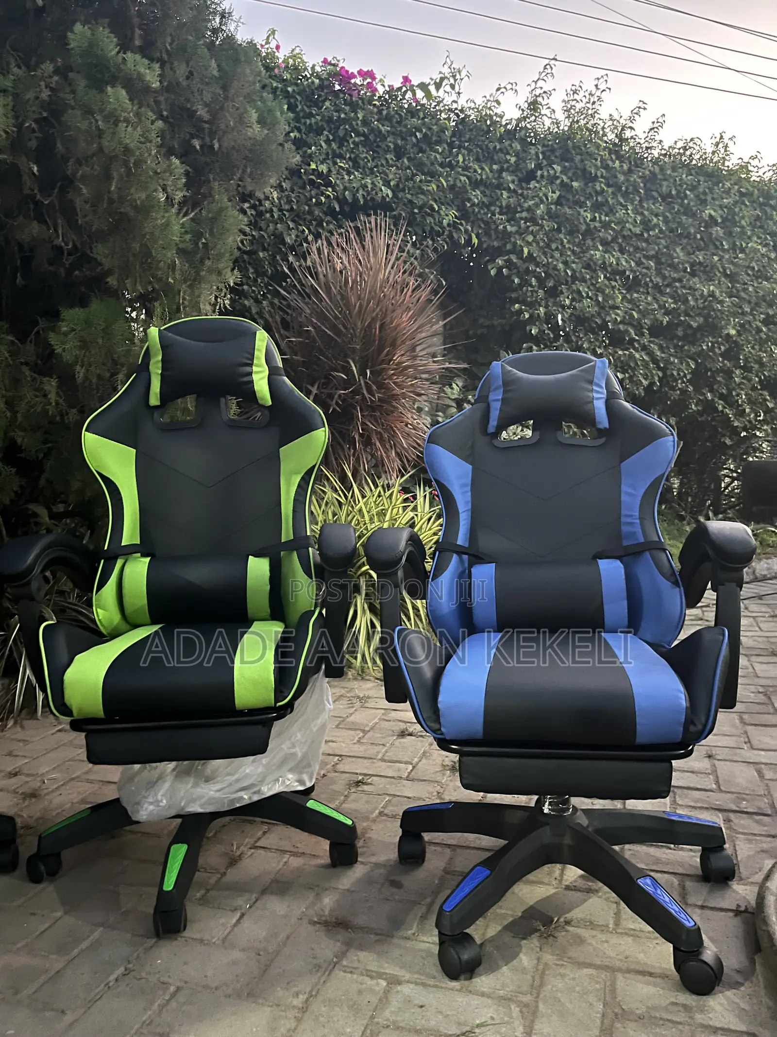 Executive Gaming & Office Chair With Footrest & Lumbar Pillow