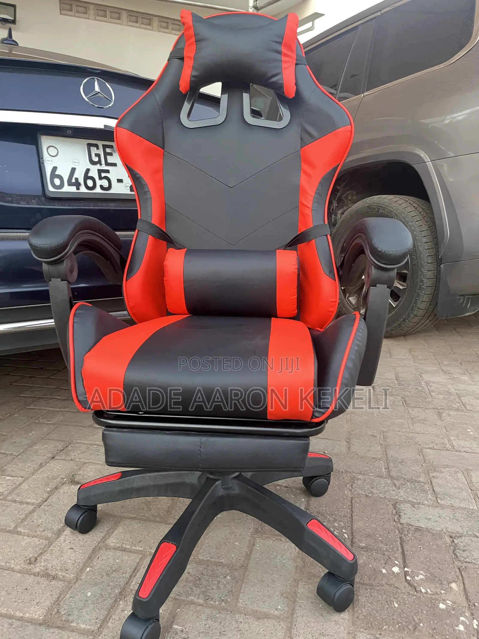Executive Gaming & Office Chair With Footrest & Lumbar Pillow