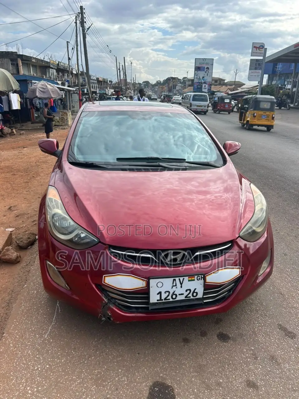 Hyundai Elantra 2013 Red