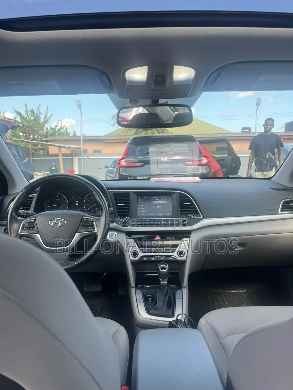 Hyundai Elantra Value Edition 2018 Silver