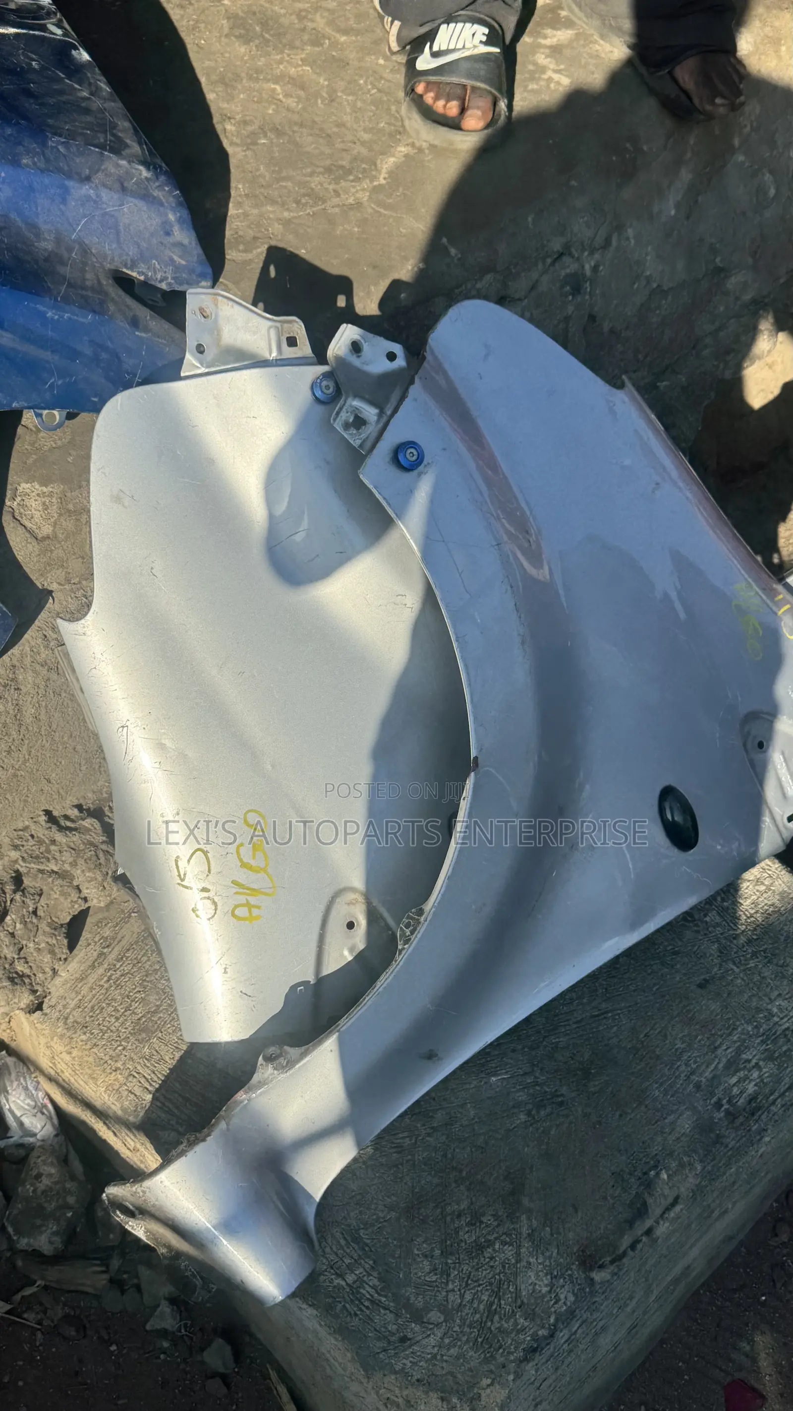Toyota Aygo 2005,2006,2007,2008,2009,2010 Fenders