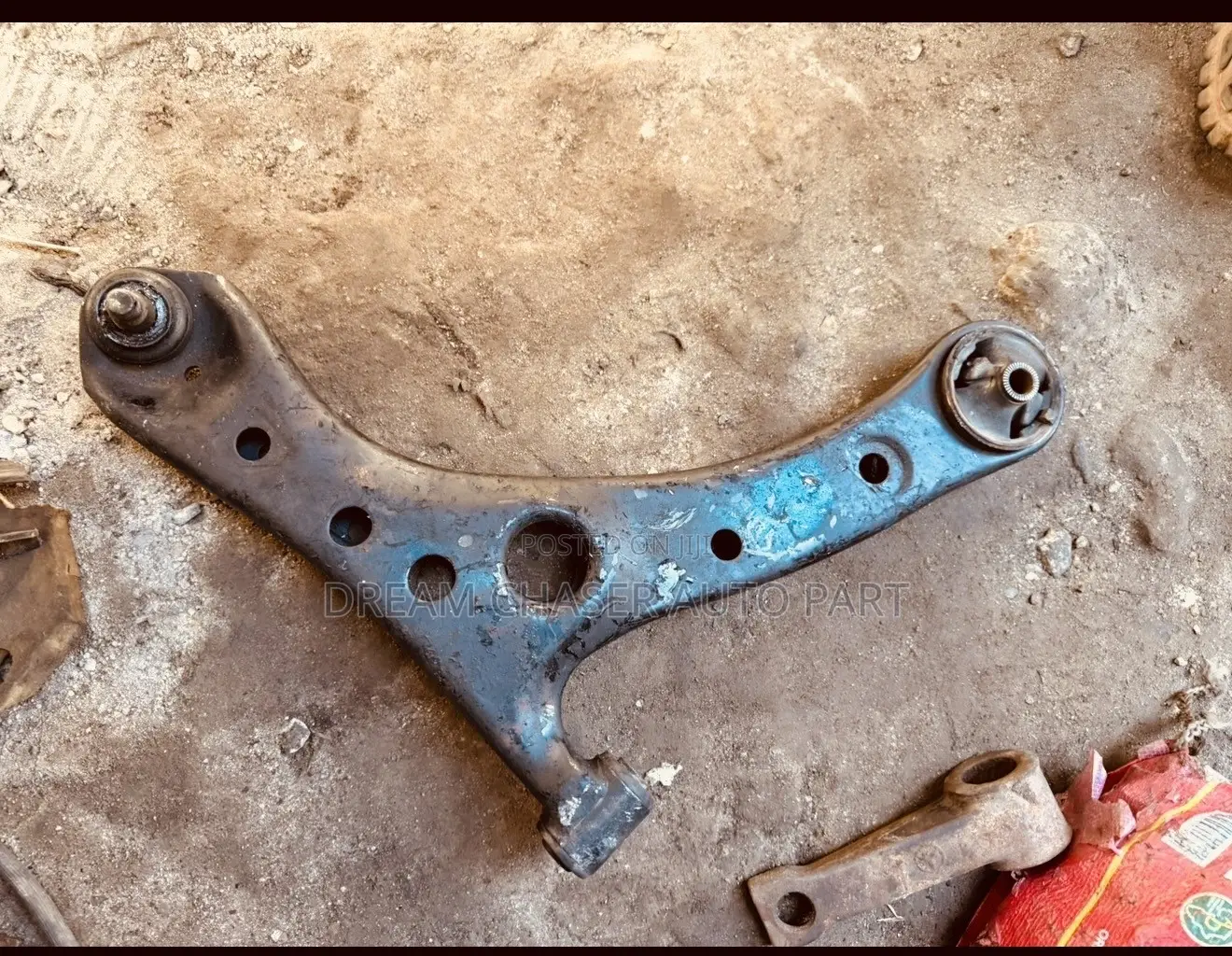 Toyota Voxy Front Lower Arm