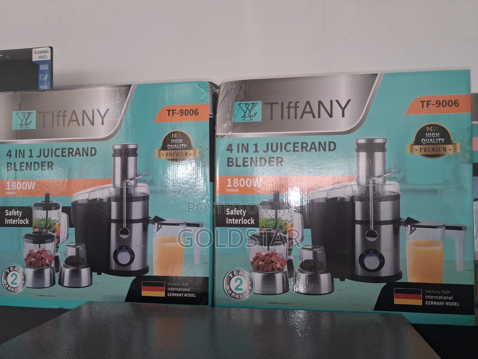 4 in 1 Juicer and Blender