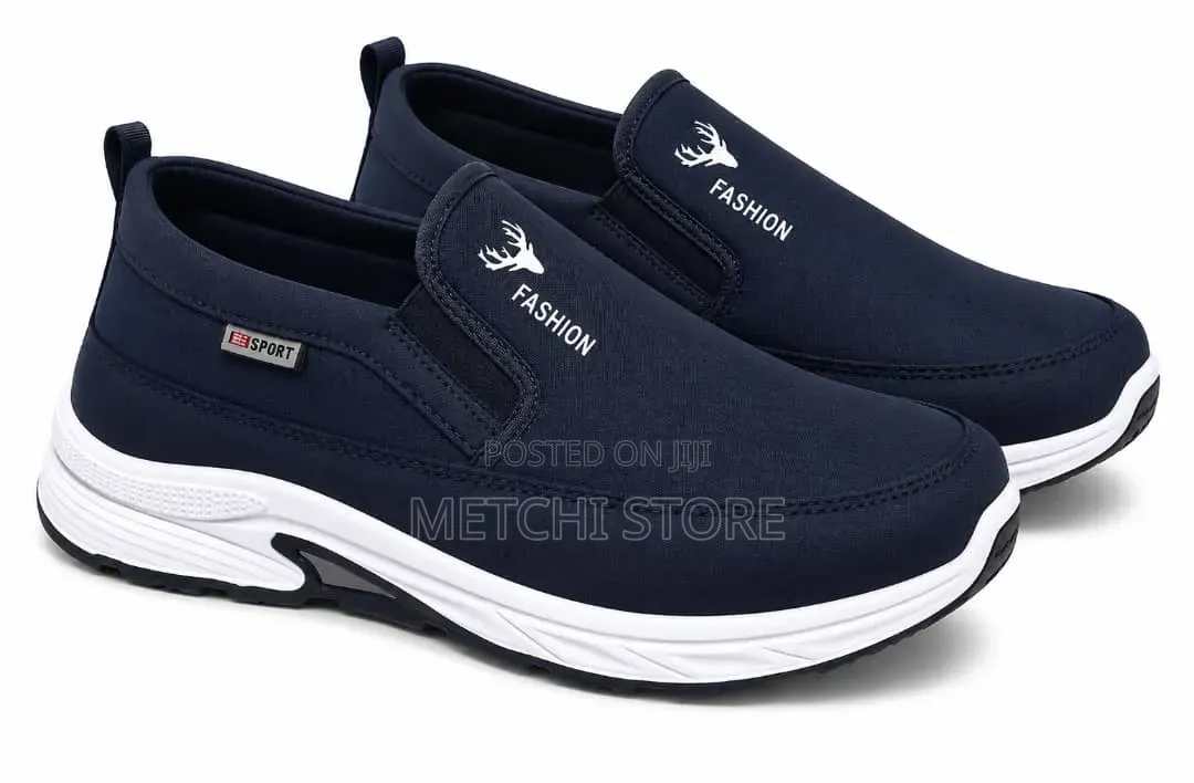 Sneaker/Shoes
