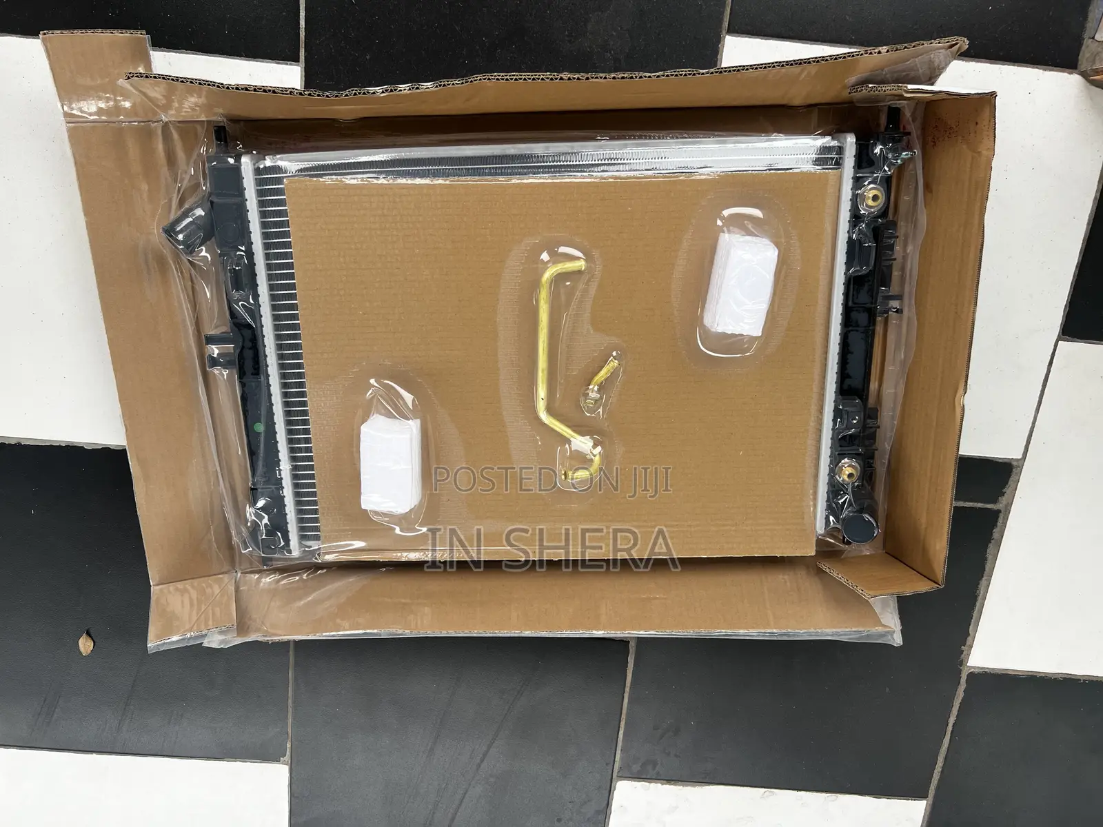 Hyundai Electra Radiator Water Tank 2011 2012 2013