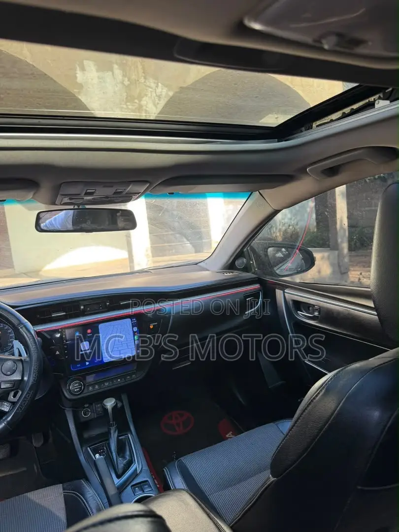 Toyota Corolla 2017 White