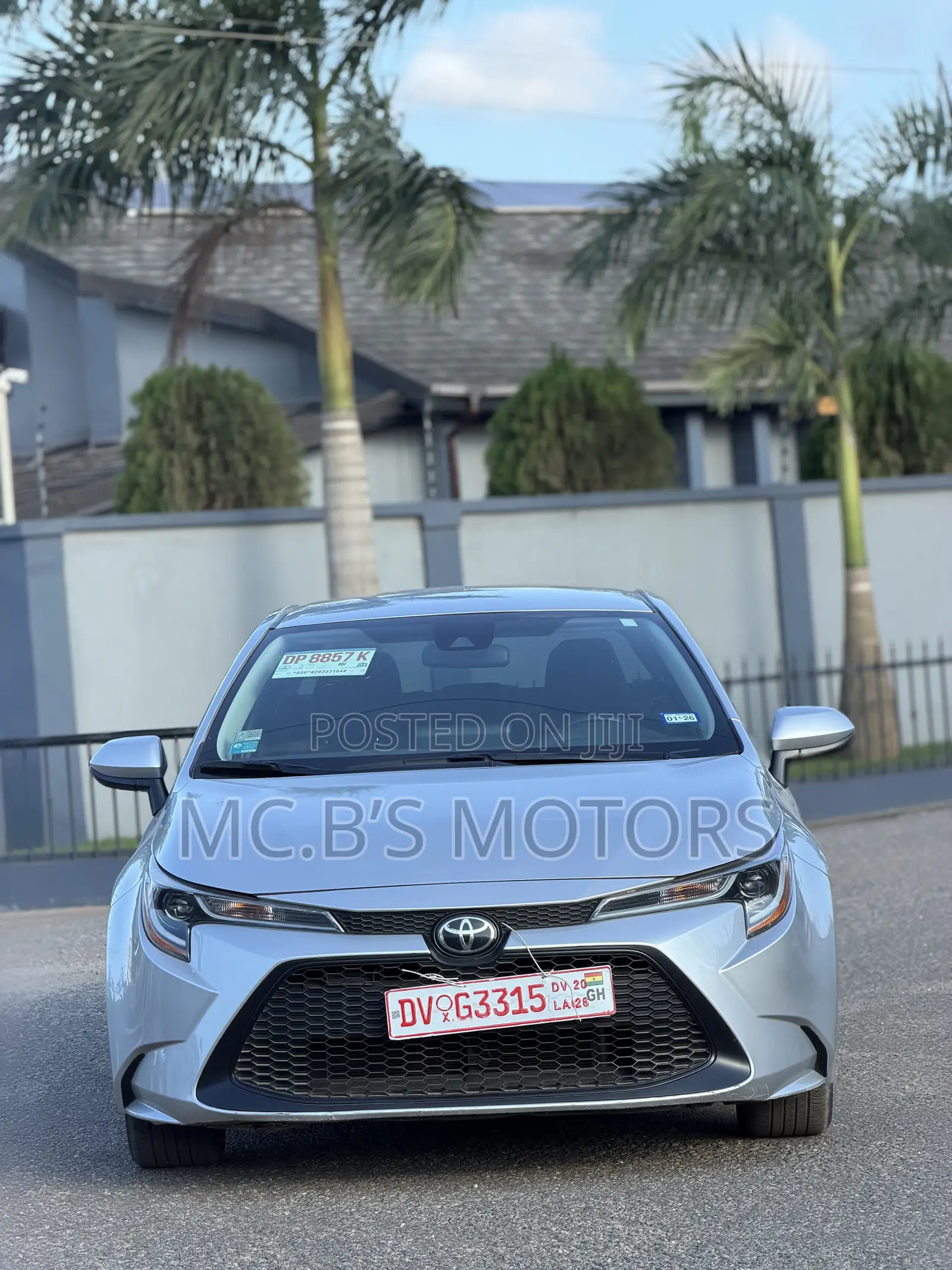 Toyota Corolla 2022 Silver