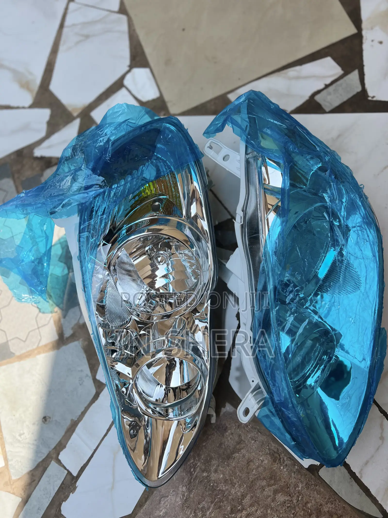 Toyota Corolla Headlight 2003 2004 2005 2006 2007 2008