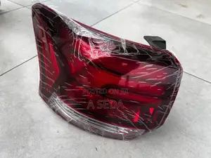 Mitsubishi Outlander Taillight 2016 2017 2018