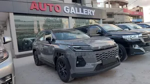 New Toyota RAV4 XLE Premium 2026 Brown