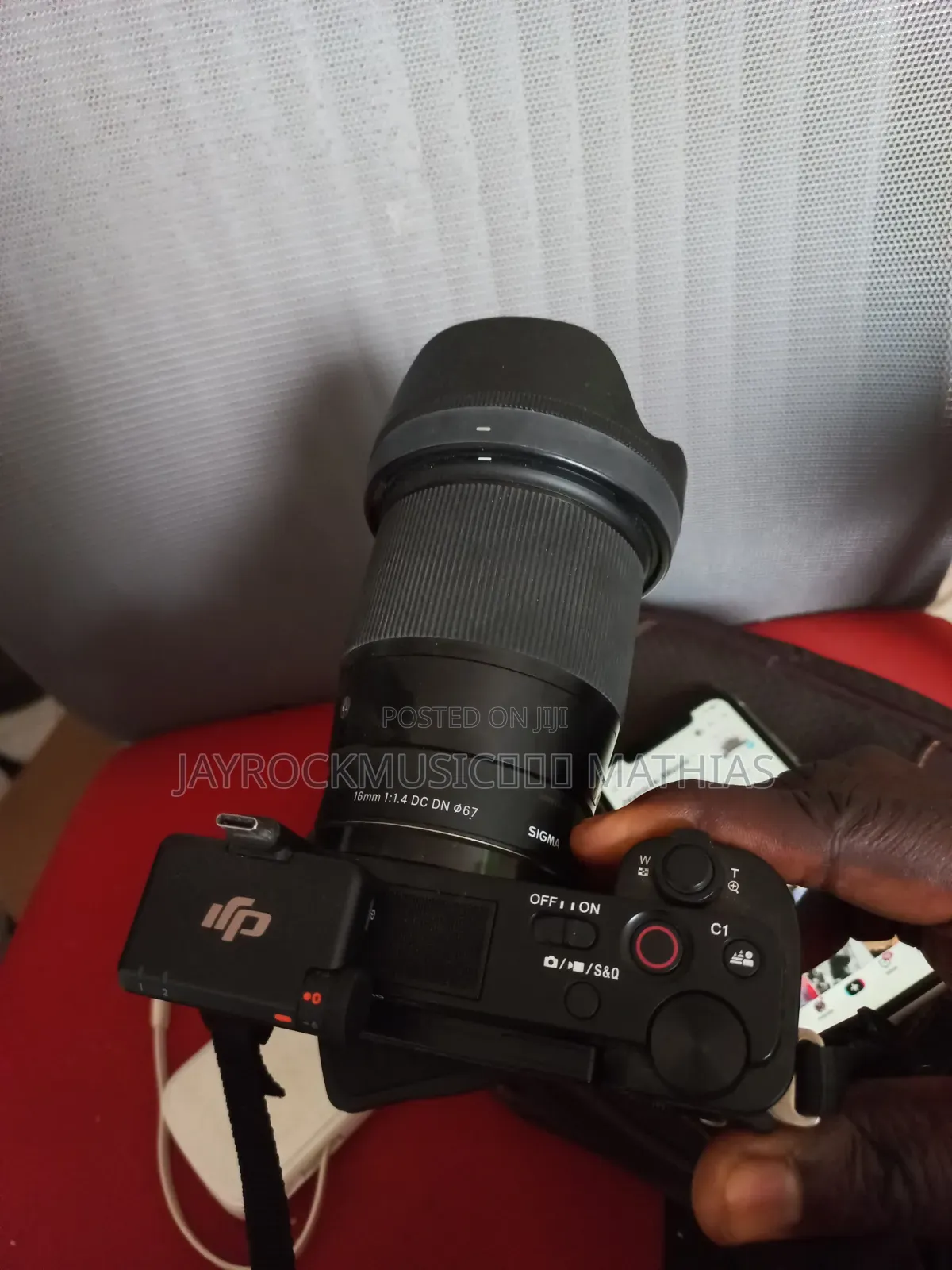 Sony Zv-E10 Camera With Kit Lens