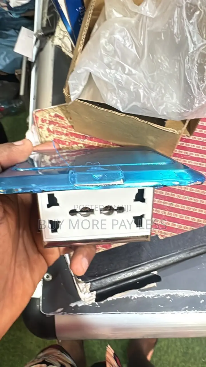 Floor Socket