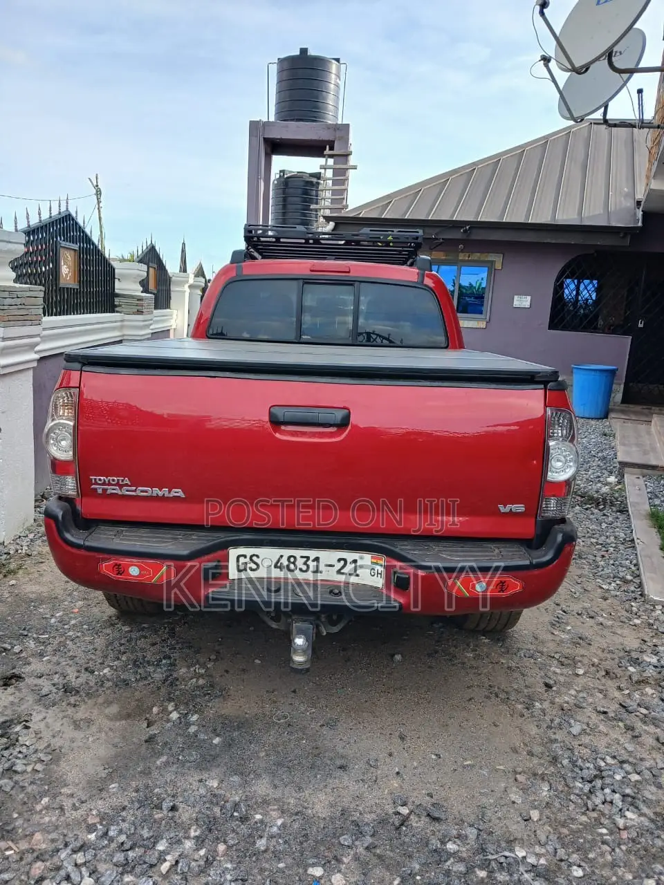 Toyota Tacoma 4dr Access Cab 4WD 6.1 ft. SB (2.7L 4cyl 4A) 2015 Red