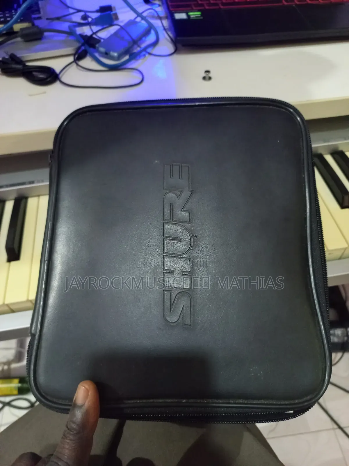Shure PGA27 STUDIO Condenser Mic
