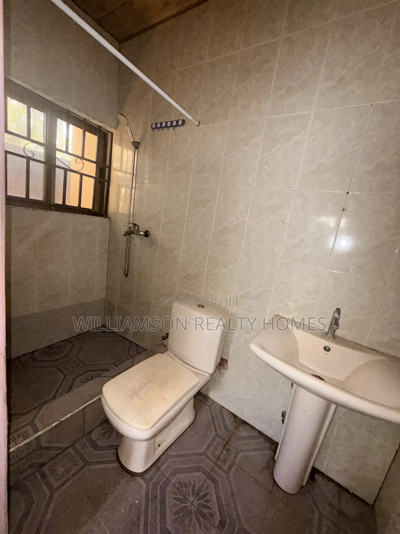 1bdrm Apartment in Kotobabi Area, Spintex for rent