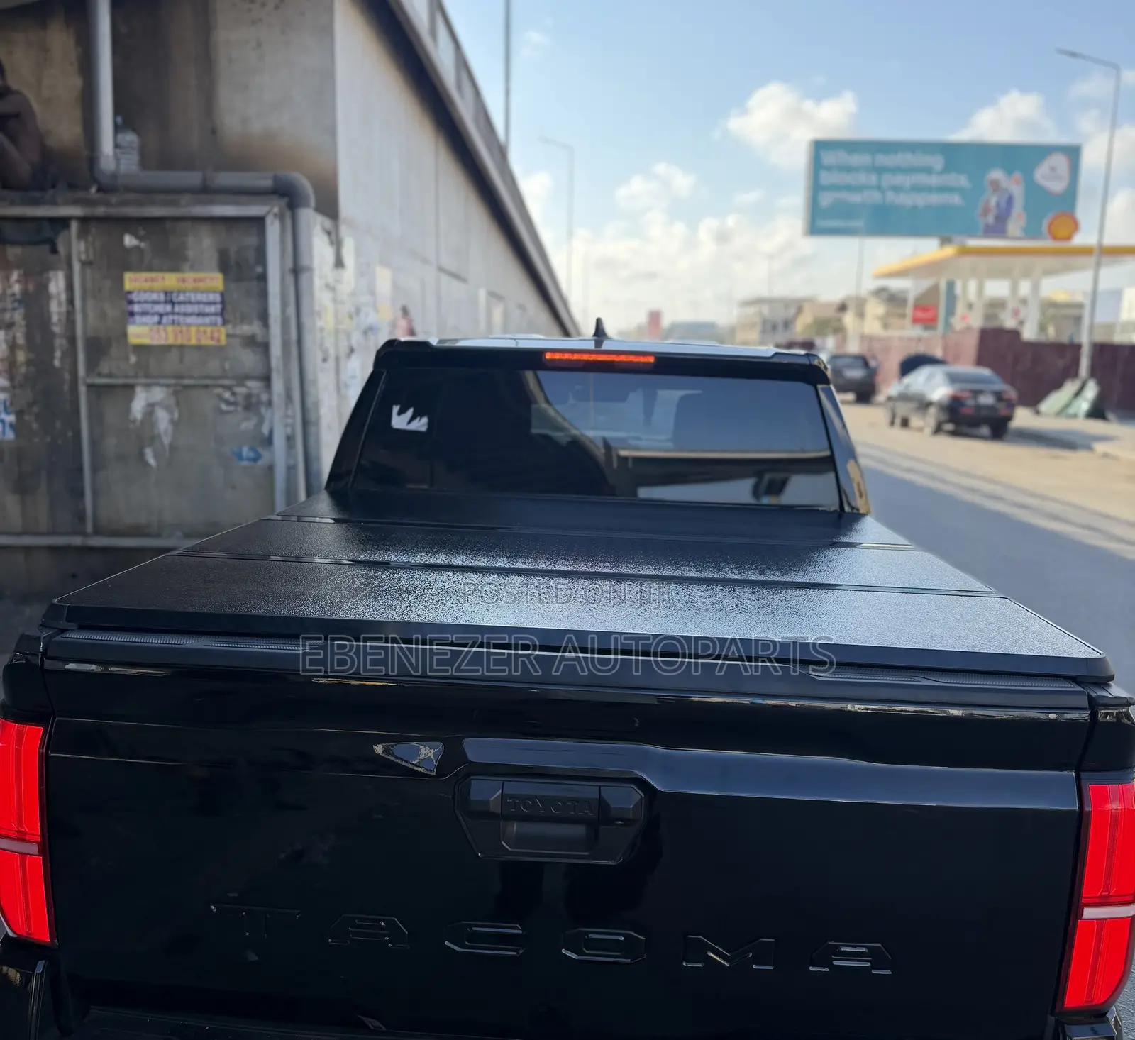 Toyota Tacoma Bucket Cover Trifold 2024 2025 2026
