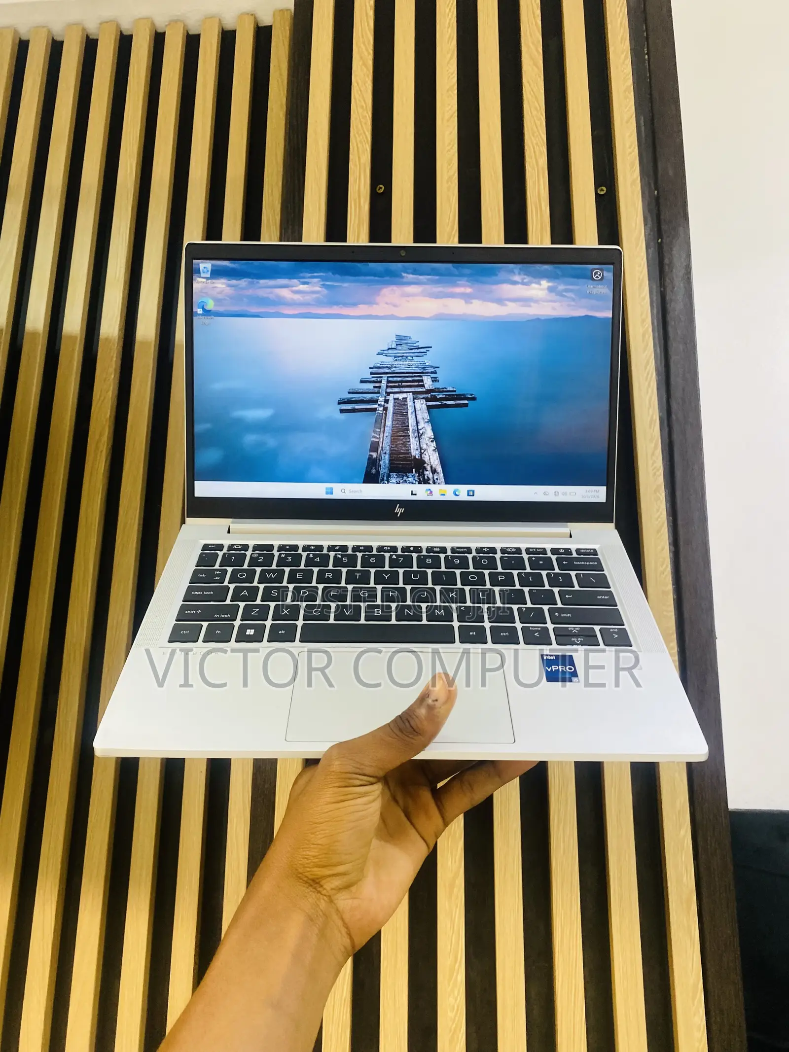 Laptop HP EliteBook 630 G10 16GB Intel Core i5 SSD 256GB