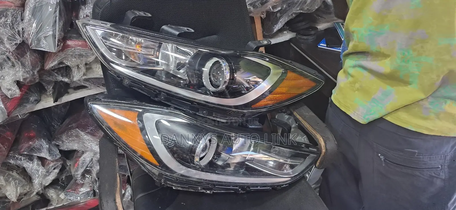 Hyundai Elantra 2017 2018 Headlight