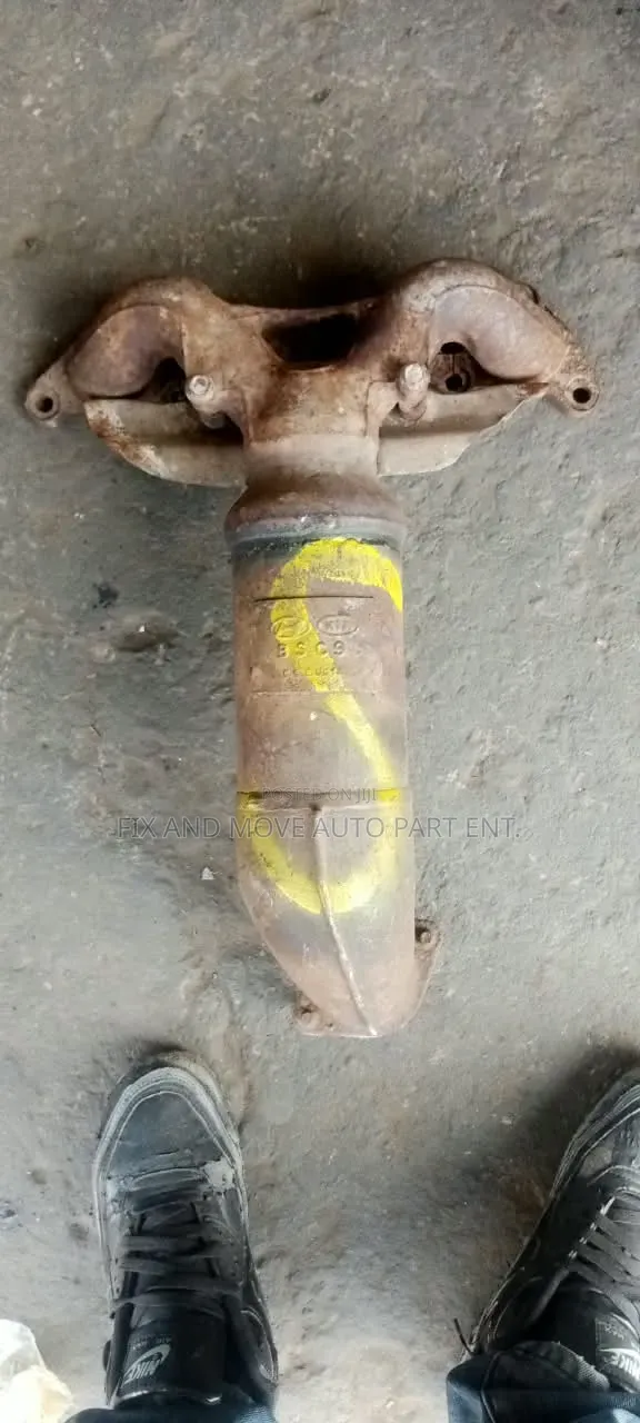 Toyota Yaris/Vitz 4 Plugs Home Used Catalytic Converter