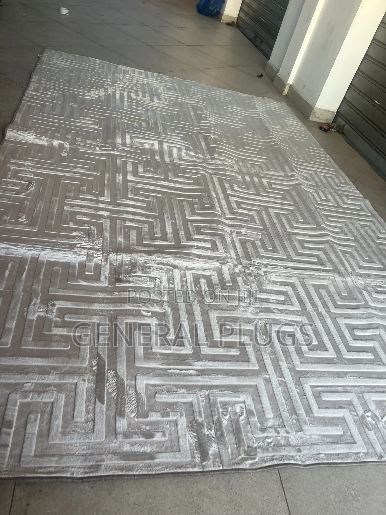A Touch of Prestige;Fluffy Fur Soft Carpet Biggest Size 200x300cm