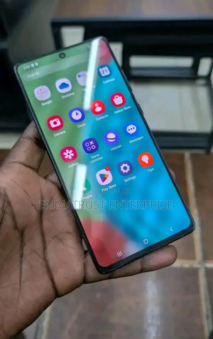 New Samsung Galaxy A71 128 GB Black