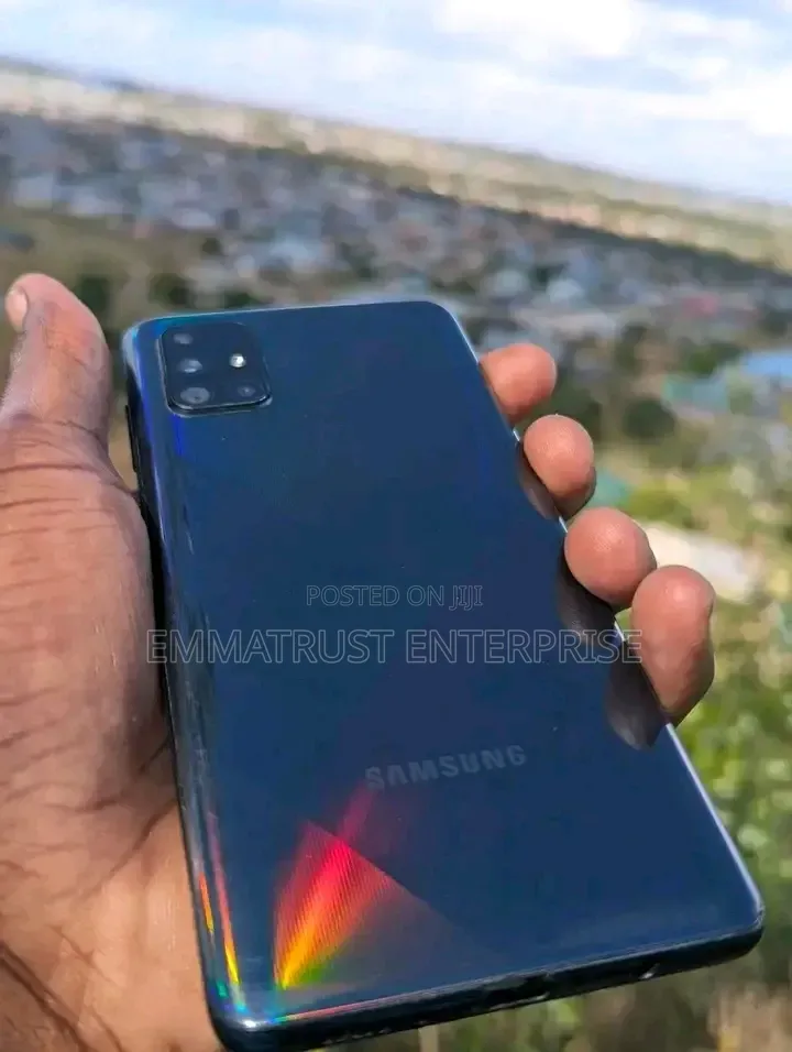 New Samsung Galaxy A71 128 GB Black