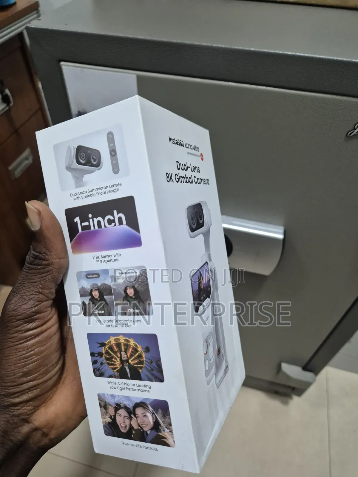 Insta 360 Luna Ultra 8K