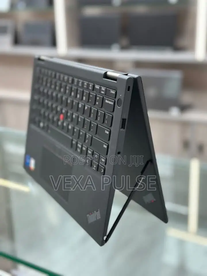 Laptop Lenovo ThinkPad x13 Yoga 16GB Intel Core i5 SSD 512GB