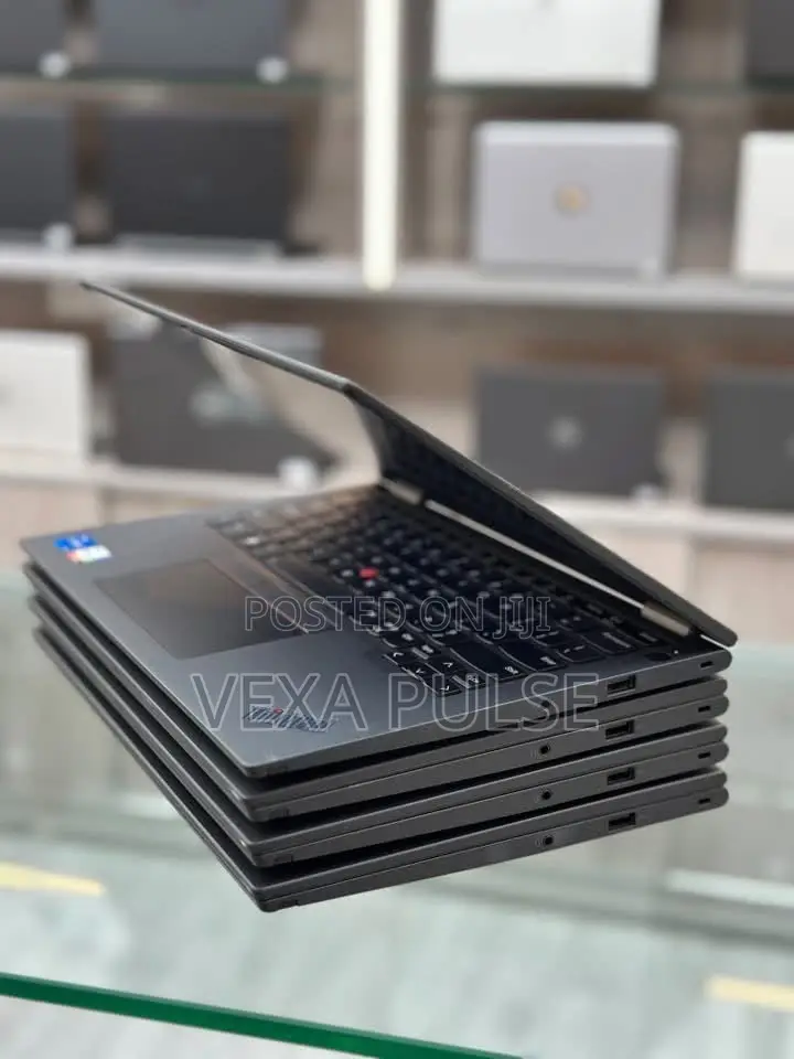Laptop Lenovo ThinkPad x13 Yoga 16GB Intel Core i5 SSD 512GB