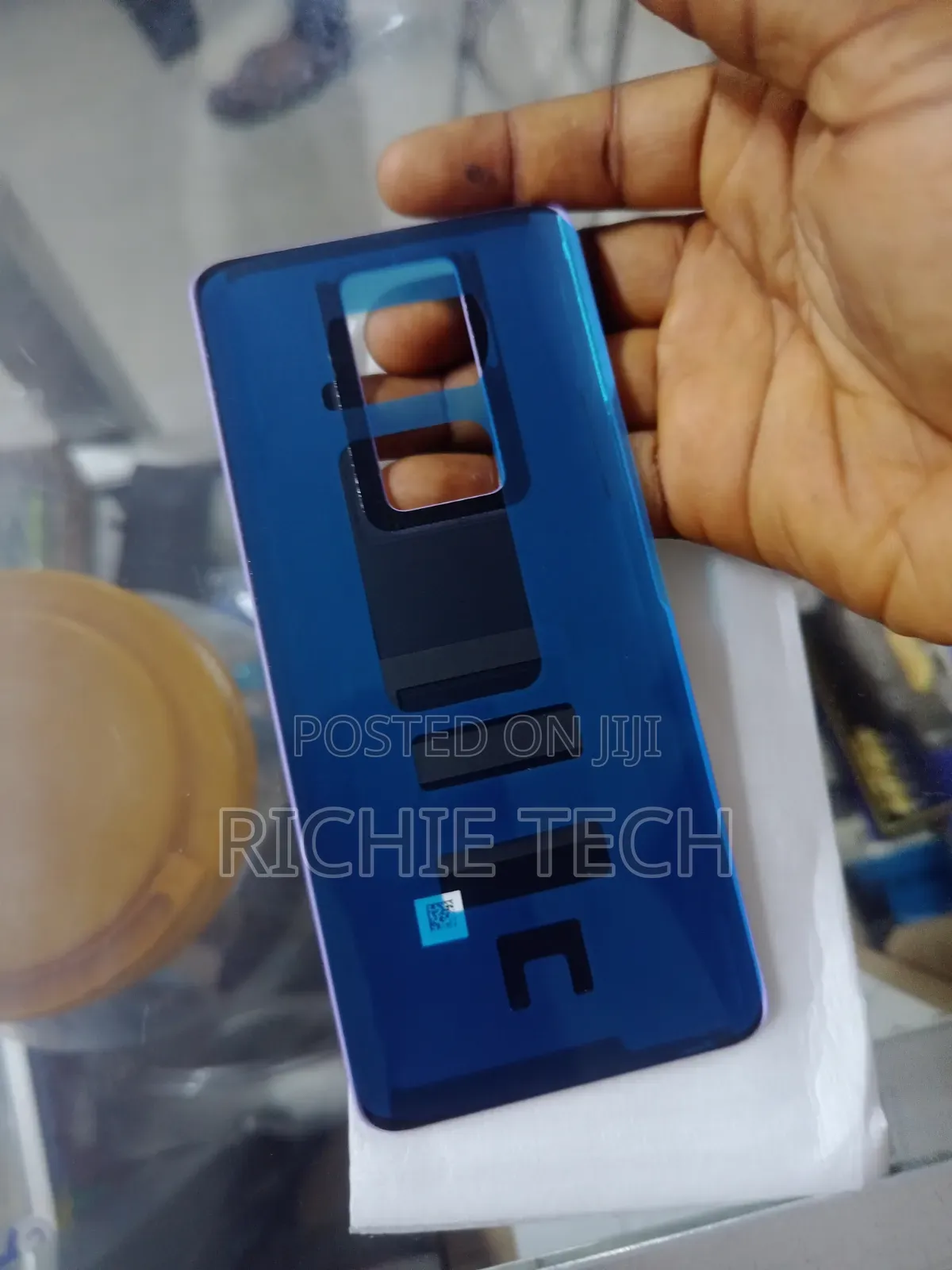 Tecno Phantom X Black Glass