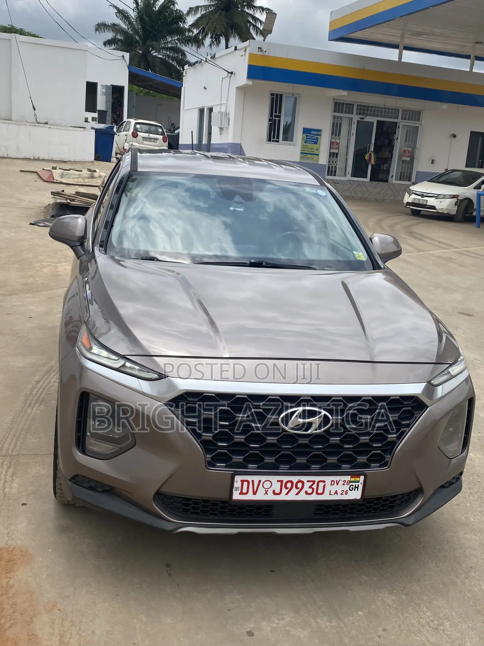 Hyundai Santa Fe 2019 Gold