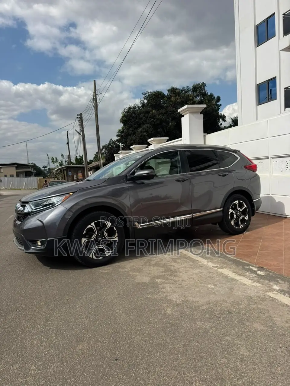 Honda CR-V Touring 4dr SUV (1.5L 4cyl CVT) 2017 Gray