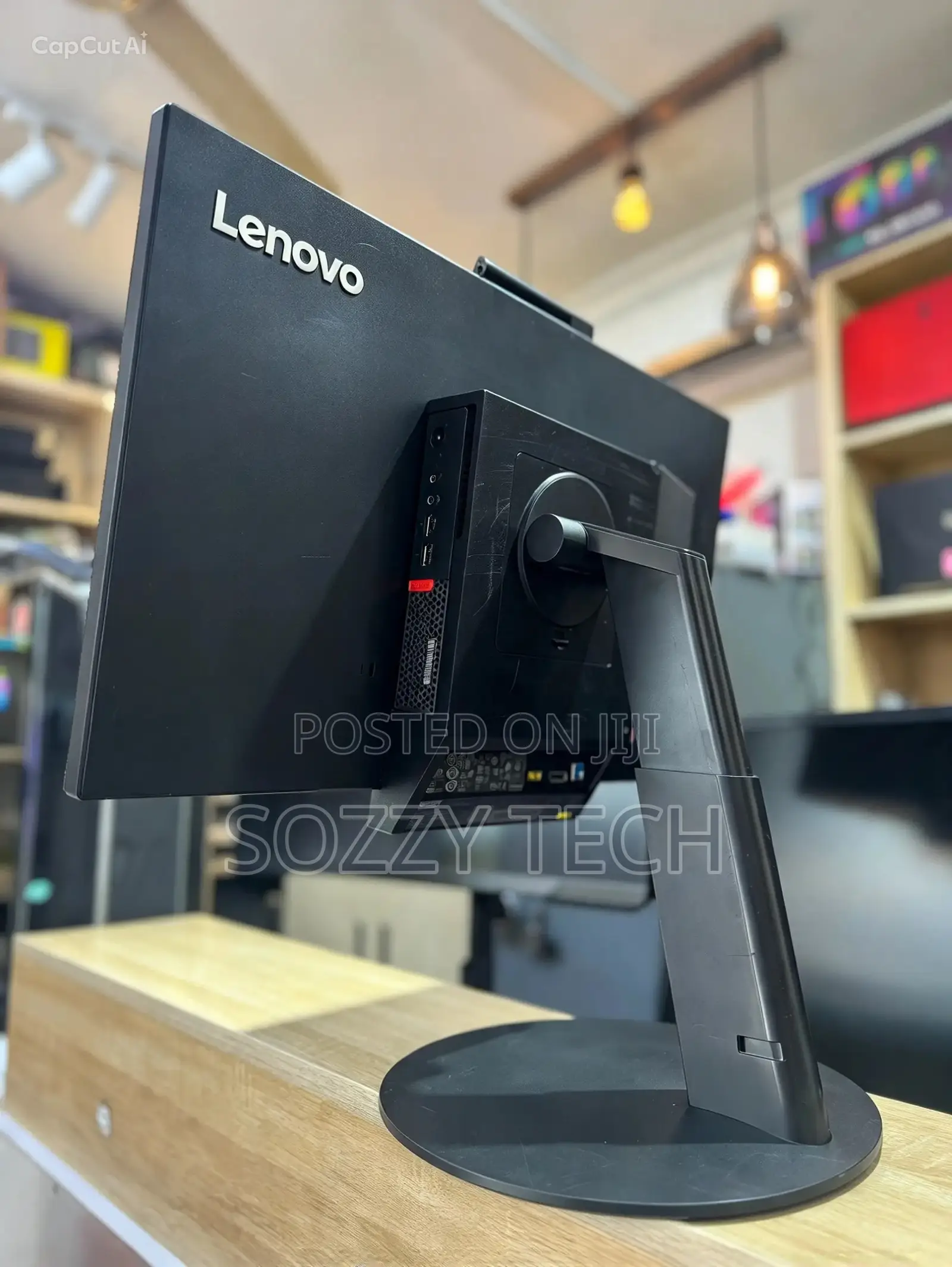Desktop Computer Lenovo 8GB Intel Core i5 SSD 256GB