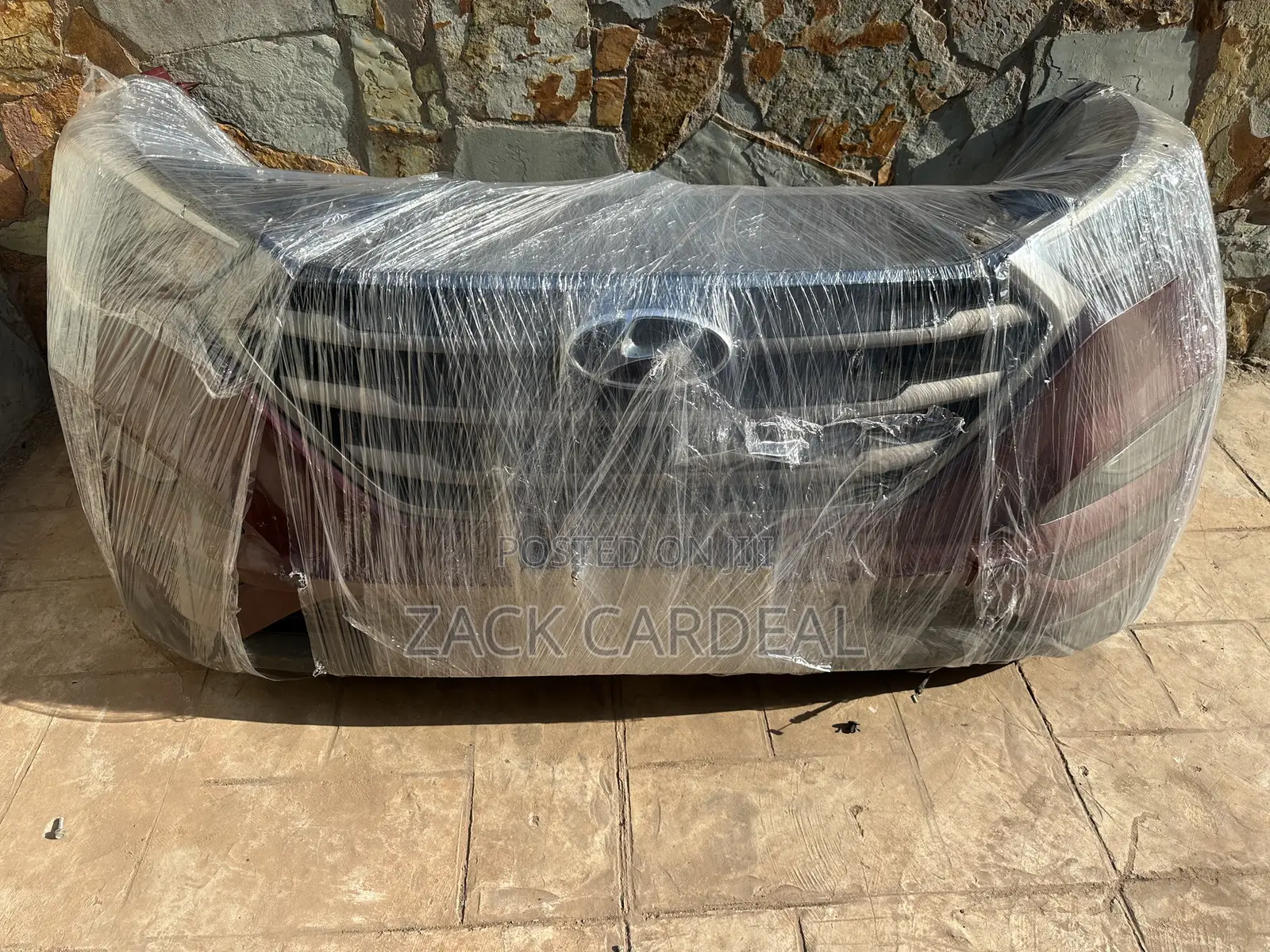 Hyndai Tucson 2017 Front Complete Available