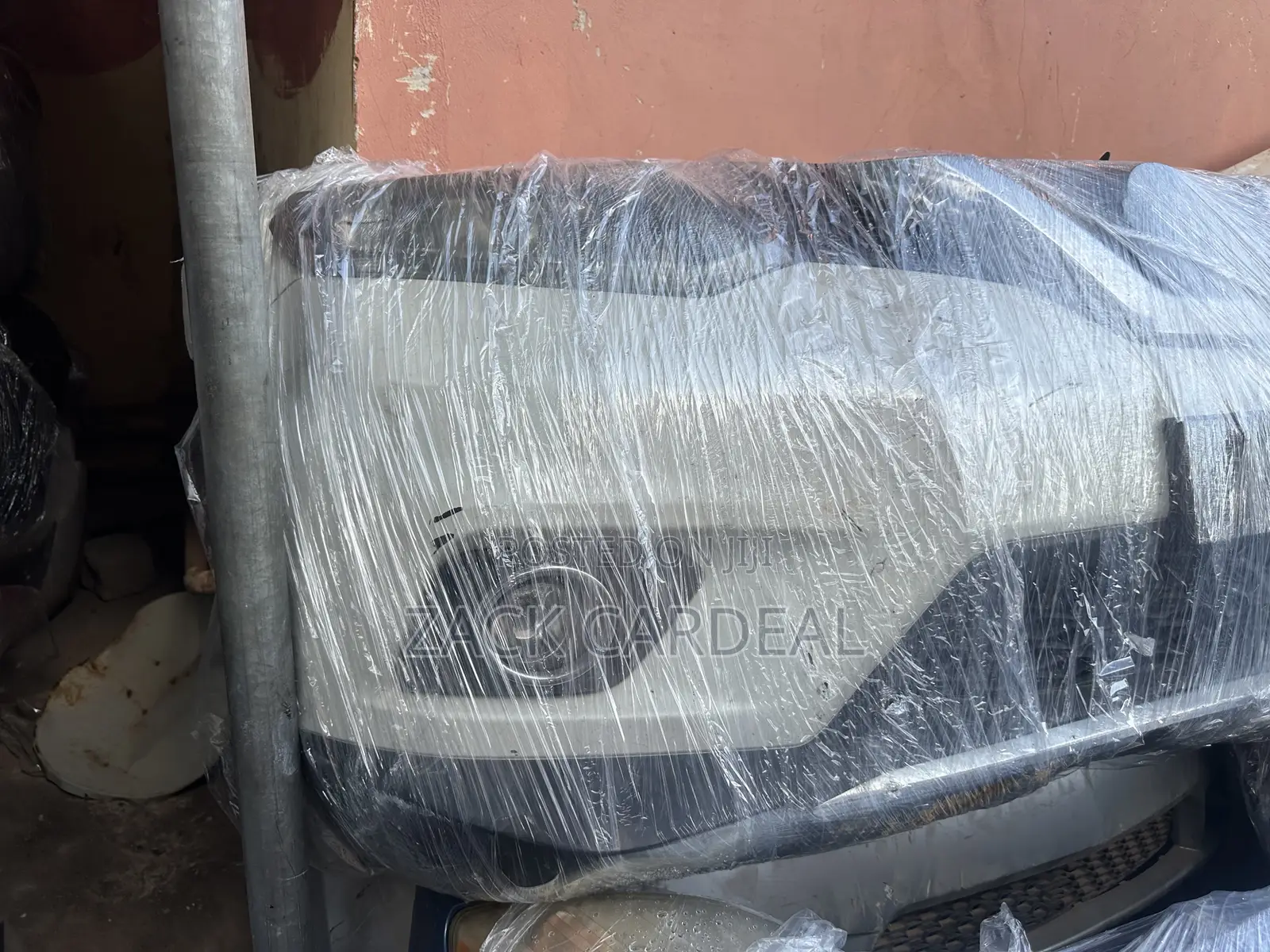Nissan Rogue 2014-2015 Front Cut Complete Available as Seen