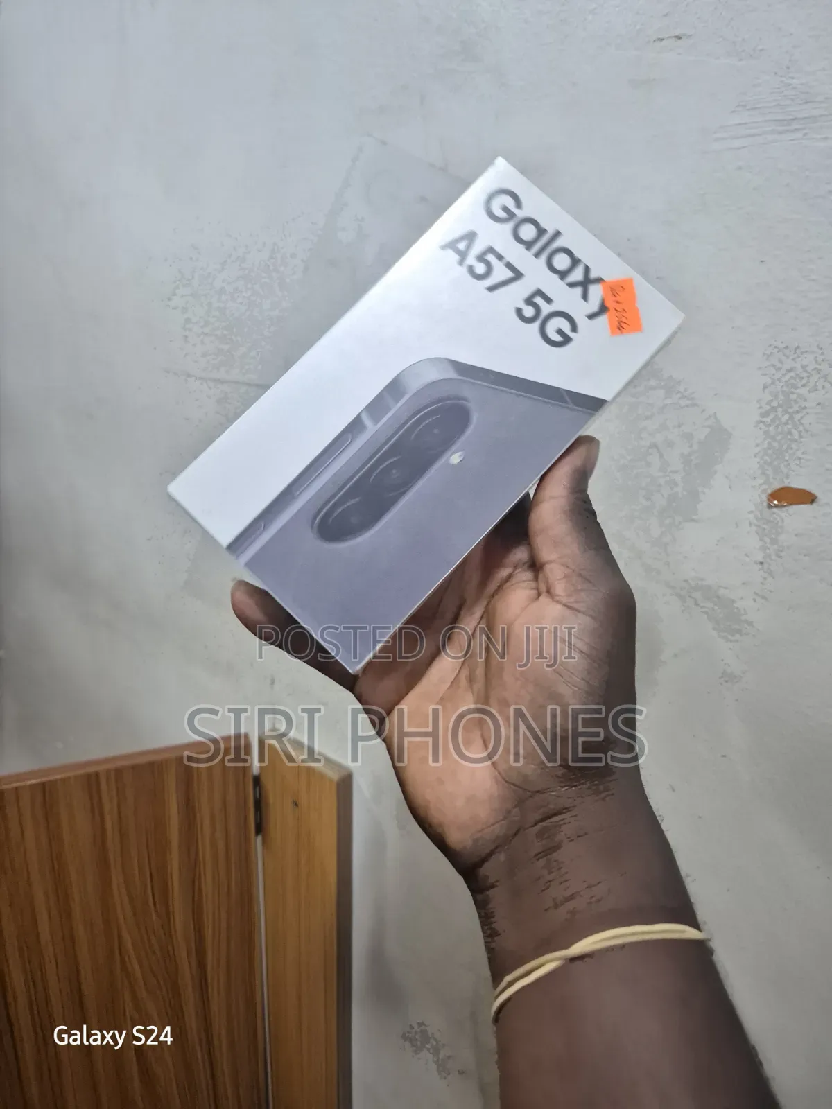 New Samsung Galaxy A57 256 GB Gray