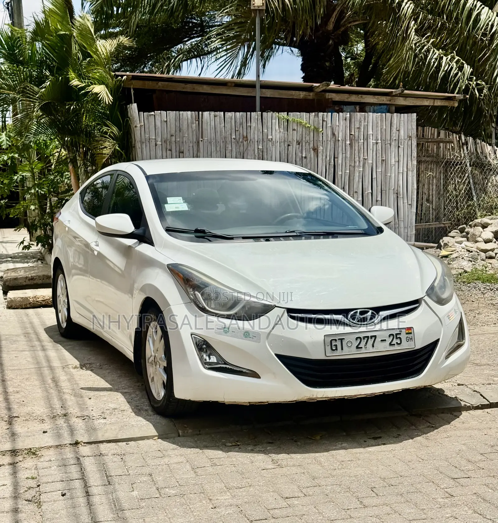 Hyundai Elantra Limited 4dr Sedan (1.8L 4cyl 6A) 2015 Blue