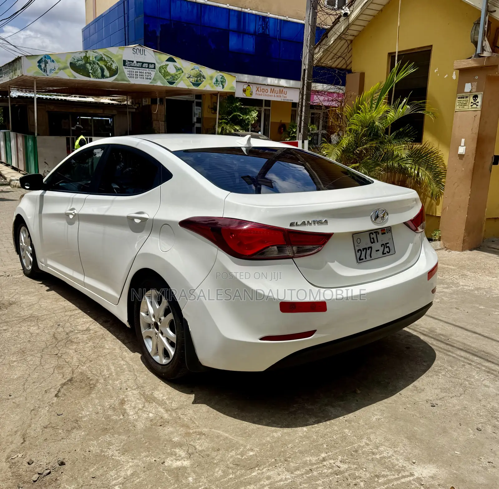 Hyundai Elantra Limited 4dr Sedan (1.8L 4cyl 6A) 2015 Blue