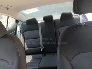 Hyundai Elantra SE 2018 Silver