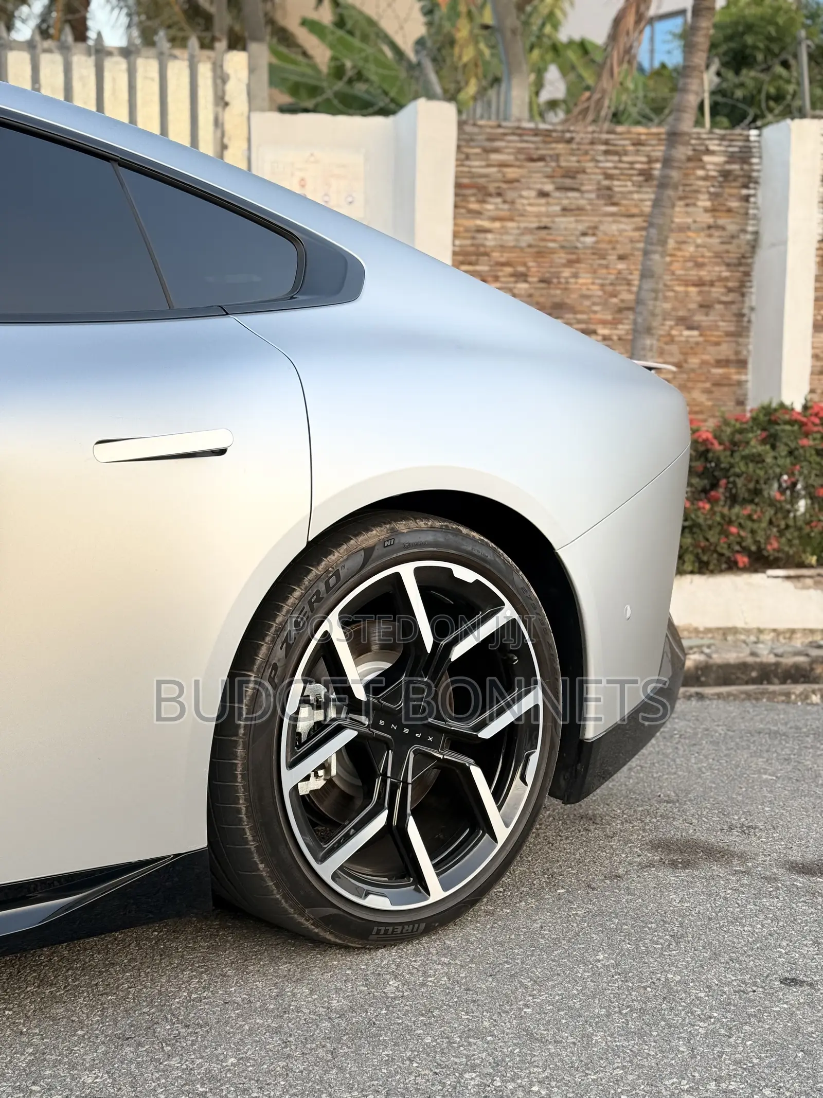 XPeng P7 263hp Rear Wheel 2025 Silver