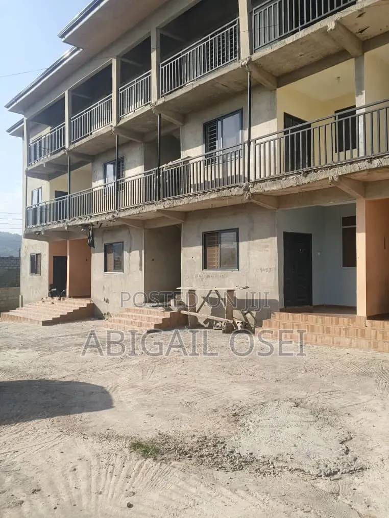 1bdrm Apartment in Danfa for rent