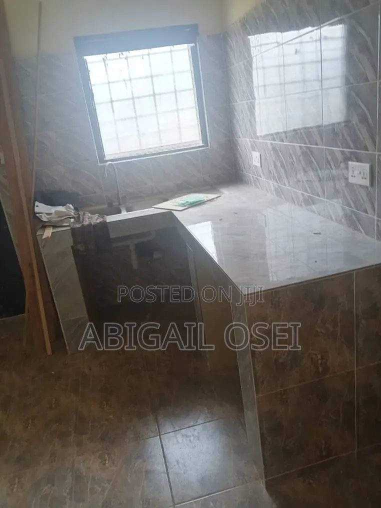 1bdrm Apartment in Danfa for rent